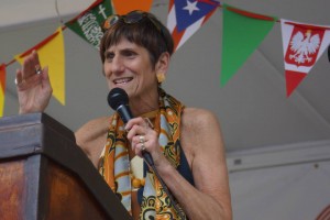 Congresswoman Rosa DeLauro spoke in June 2013 as ‘r kids celebrated its “Decade of Families” on Dixwell Avenue with a block party, closing lower Dixwell for the first time in 20 years. State and City officials joined in the celebration with the families.